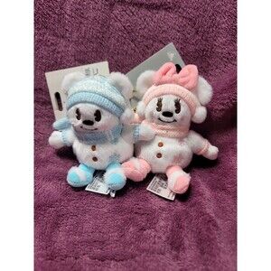 Shangha Disneyland resort Mickey & Minnie Mouse Winter Snowies plush keychains